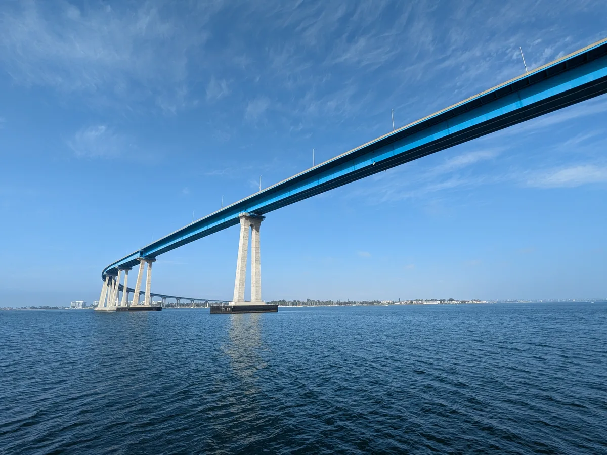 Puente de Coronado y el centro de San Diego